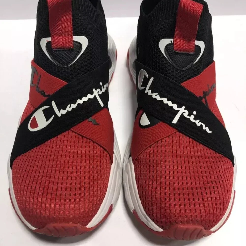 Champion Men’s Hyper Cross Lo Sneakers Red, Size 7M